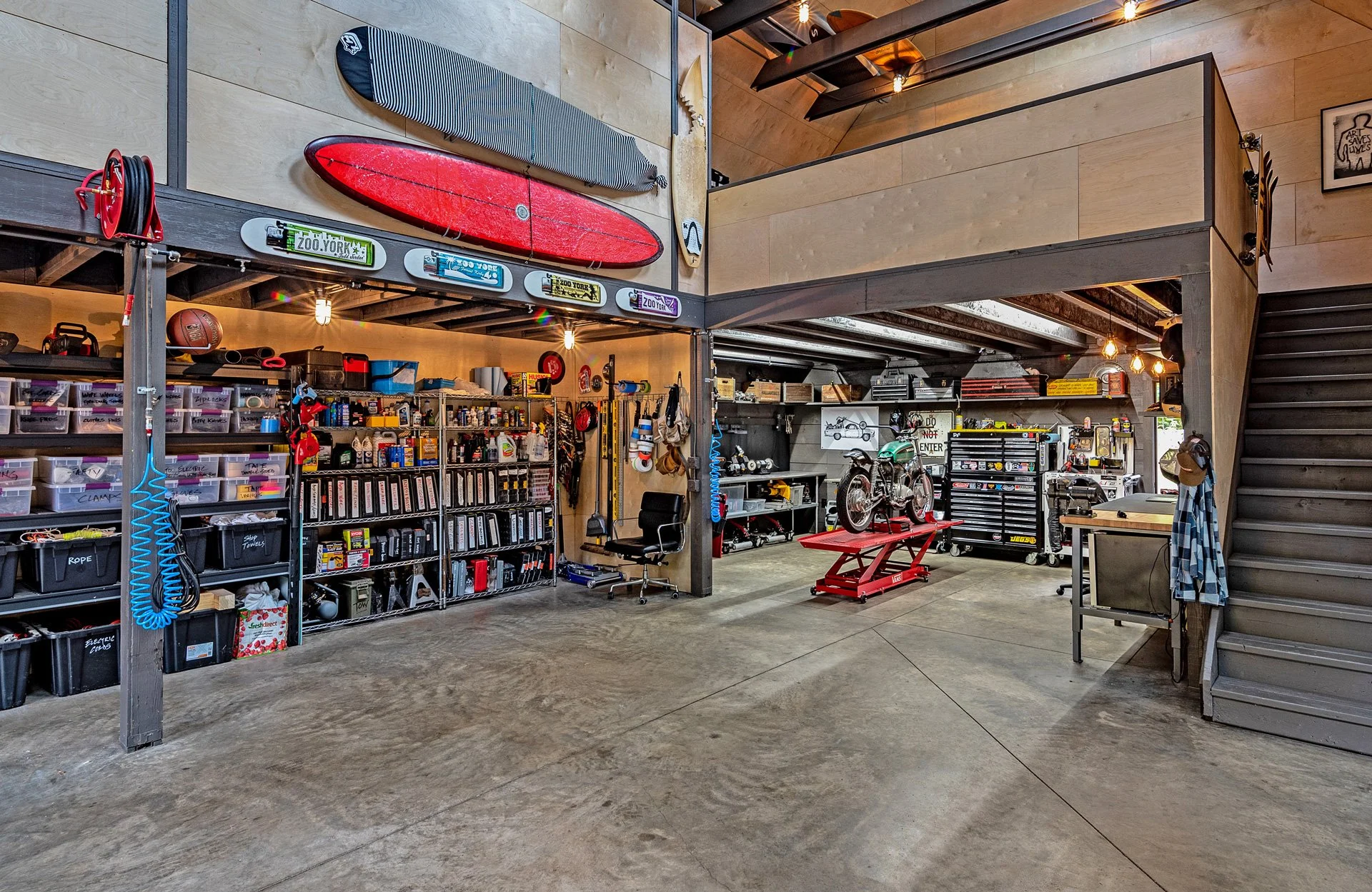 Garage-barn-Interior-1